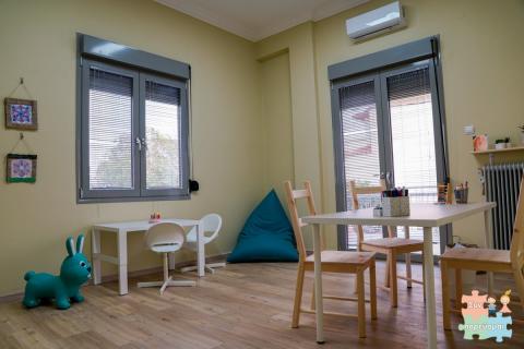  &Sigma;&Upsilon;&Nu; &Pi;&Omicron;&Rho;&Epsilon;&Upsilon;&Omicron;&Mu;&Alpha;&Iota; &Kappa;&Epsilon;&Nu;&Tau;&Rho;&Omicron; &Epsilon;&Iota;&Delta;&Iota;&Kappa;&Omega;&Nu; &Theta;&Epsilon;&Rho;&Alpha;&Pi;&Epsilon;&Iota;&Omega;&Nu; &Kappa;&Alpha;&Mu;&Alpha;&Tau;&Epsilon;&Rho;&Omicron;