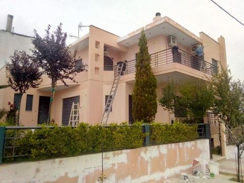 &mu;&pi;&omicron;&gamma;&iota;&alpha;&tau;&zeta;&eta;&sigmaf; &lambda;&alpha;&rho;&iota;&sigma;&alpha;