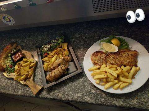 Hook Cafe &Nu;&epsilon;&rho;άϊ&delta;&alpha; &Kappa;&omicron;&zeta;ά&nu;&eta;&sigmaf;