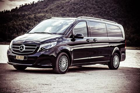 Vip Taxi Van Apostolou